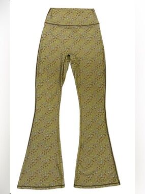 RARE Buffbunny Rosa Flare Leggings Green Petal Floral Print EUC